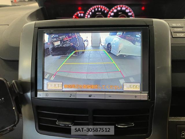 Toyota VOXY 2013-01 8222707-10