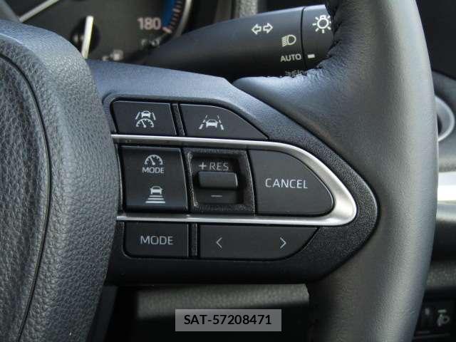Toyota VOXY 2022-10 8222715-11