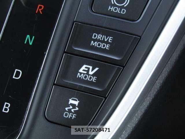 Toyota VOXY 2022-10 8222715-7