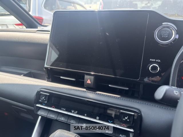 Toyota VOXY 2023-05 8222803-10