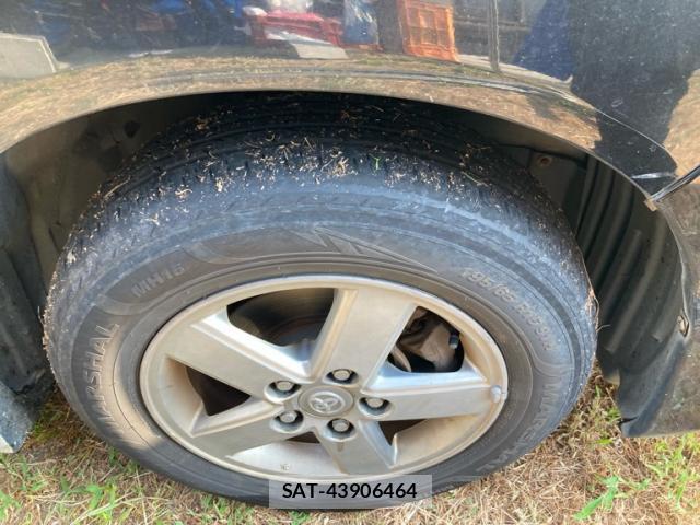 Toyota VOXY 2005-06 8223004-3