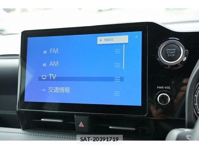 Toyota VOXY 2023-08 8223267-6