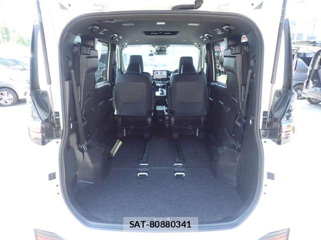 Toyota VOXY 2024-07 8223829-14