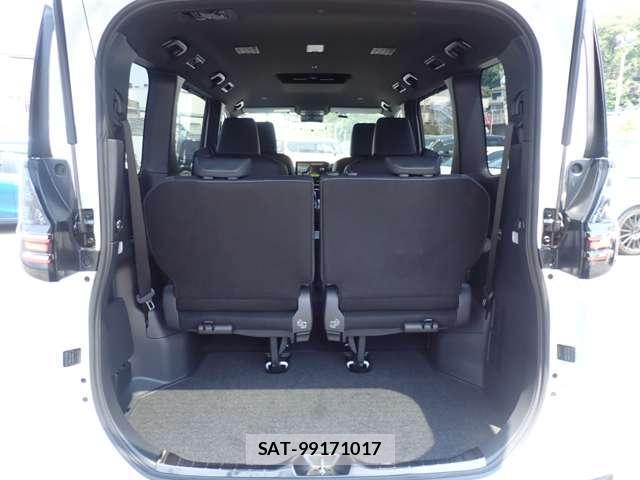 Toyota VOXY 2025-10 8223838-9