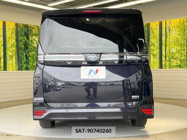 Toyota VOXY 2025-05 8223985-15