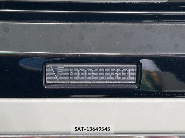 Toyota VOXY 2023-10 8224033-2