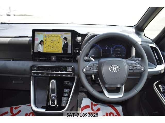 Toyota VOXY 2026-07 8224150-2
