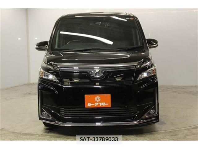 Toyota VOXY 2019-12 8224215-1
