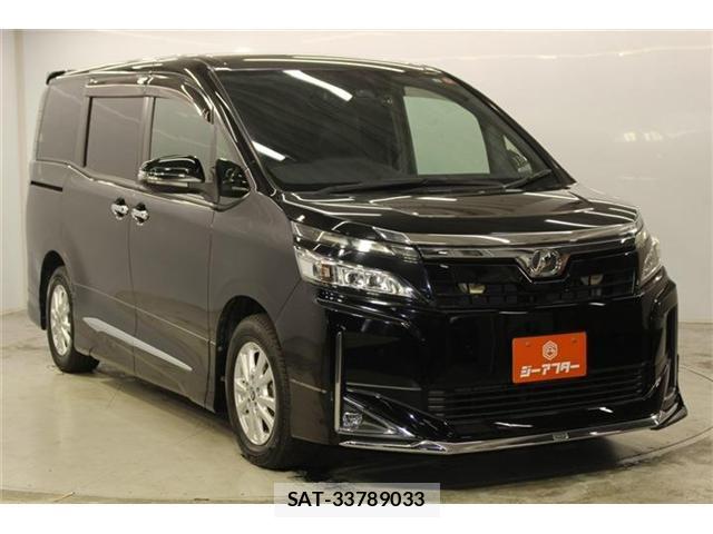 Toyota VOXY 2019-12 8224215-2