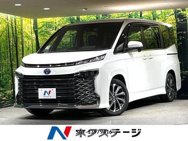 Toyota VOXY 2023-01 8224367-0