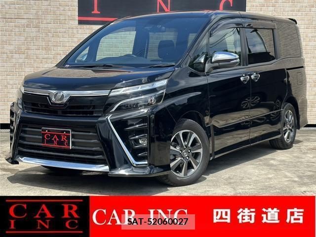 Toyota VOXY 2018-11 8224642-0