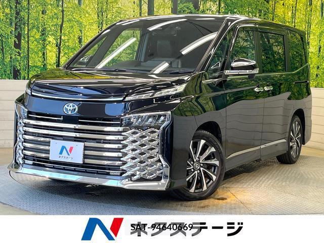 Toyota VOXY 2022-09 8224681-0