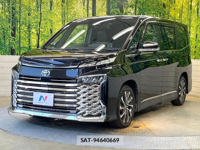 Toyota VOXY 2022-09 8224681-17