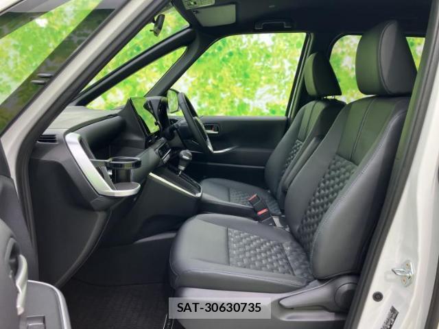 Toyota VOXY 2025-11 8225054-6