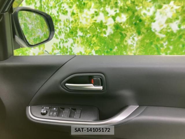 Toyota VOXY 2024-12 8225202-16
