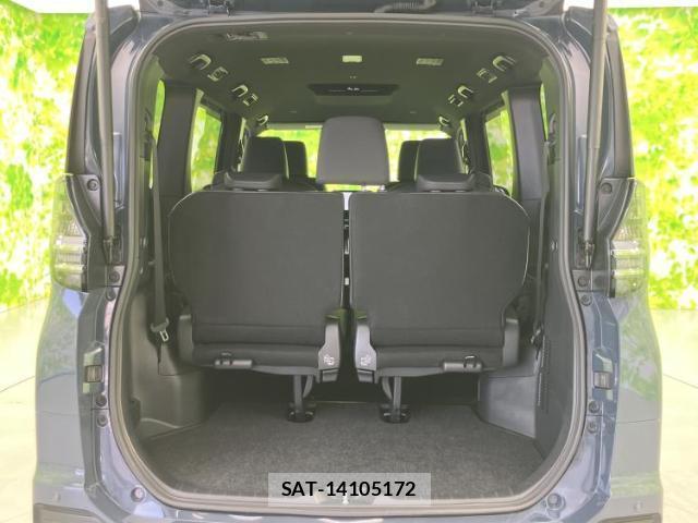 Toyota VOXY 2024-12 8225202-7