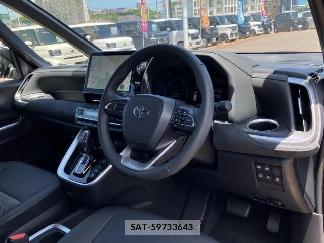 Toyota VOXY 2026-06 8225524-4
