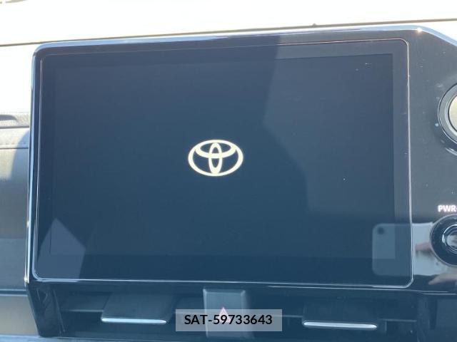 Toyota VOXY 2026-06 8225524-8