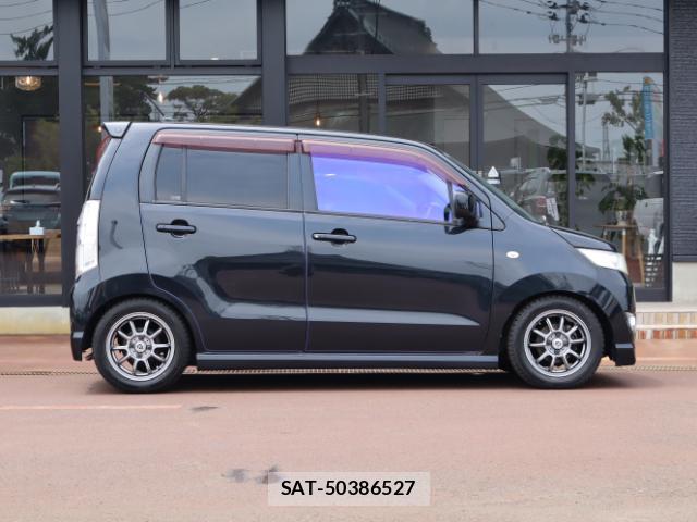 Suzuki WAGON R 2009-04 8216194-12