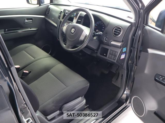 Suzuki WAGON R 2009-04 8216194-17
