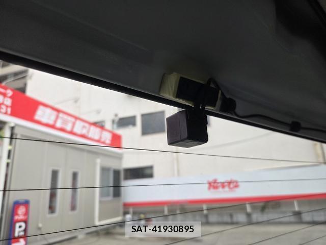 Suzuki WAGON R 2014-03 8216203-12