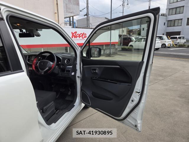 Suzuki WAGON R 2014-03 8216203-3