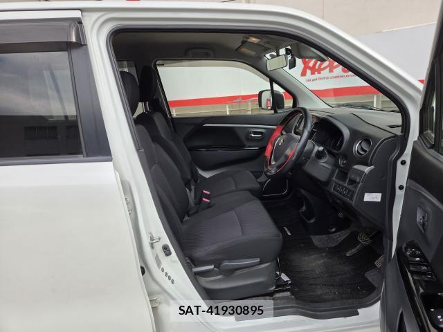 Suzuki WAGON R 2014-03 8216203-5