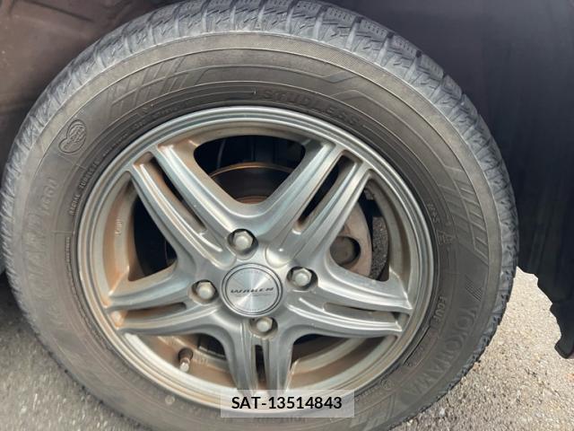 Suzuki WAGON R 2011-09 8219223-5