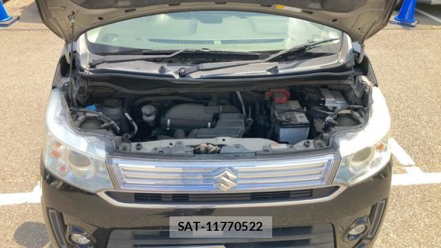 Suzuki WAGON R 2015-08 8219642-11