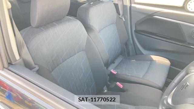 Suzuki WAGON R 2015-08 8219642-6