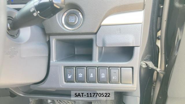 Suzuki WAGON R 2015-08 8219642-8