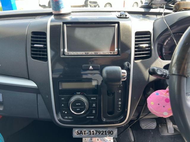 Suzuki WAGON R 2011-03 8220036-11