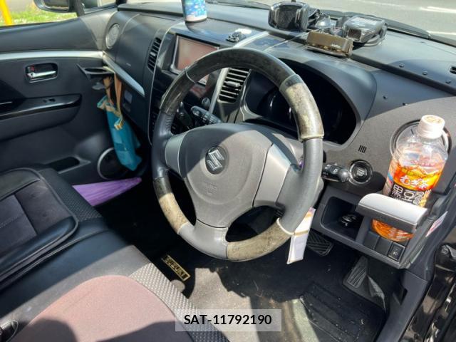 Suzuki WAGON R 2011-03 8220036-8