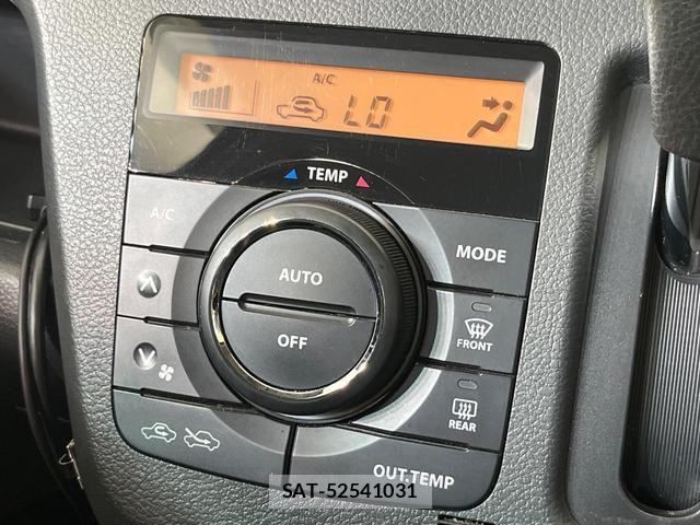 Suzuki WAGON R 2013-07 8220508-5