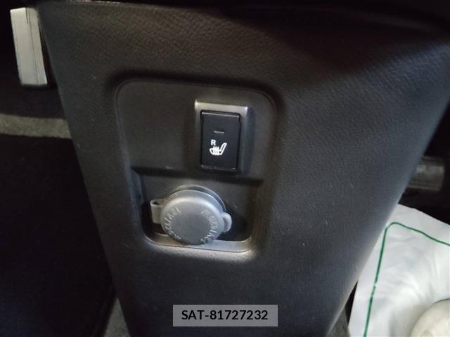 Suzuki WAGON R 2018-08 8220690-10