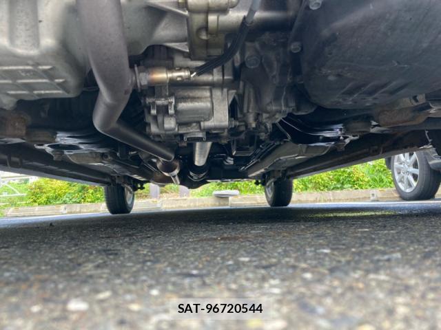 Suzuki WAGON R 2012-11 8220777-13
