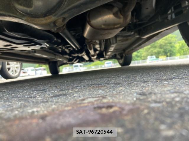 Suzuki WAGON R 2012-11 8220777-9