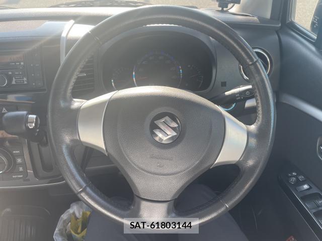 Suzuki WAGON R 2011-07 8222046-4