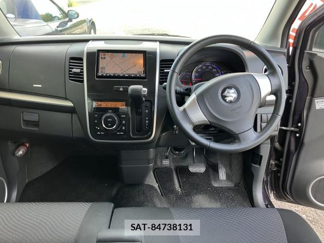 Suzuki WAGON R 2012-01 8222833-1