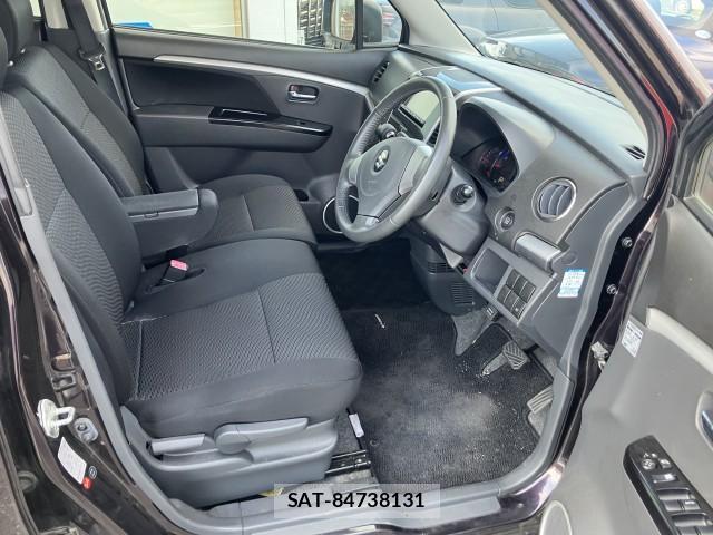 Suzuki WAGON R 2012-01 8222833-8