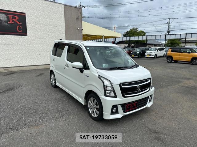 Suzuki WAGON R 2017-07 8224727-4