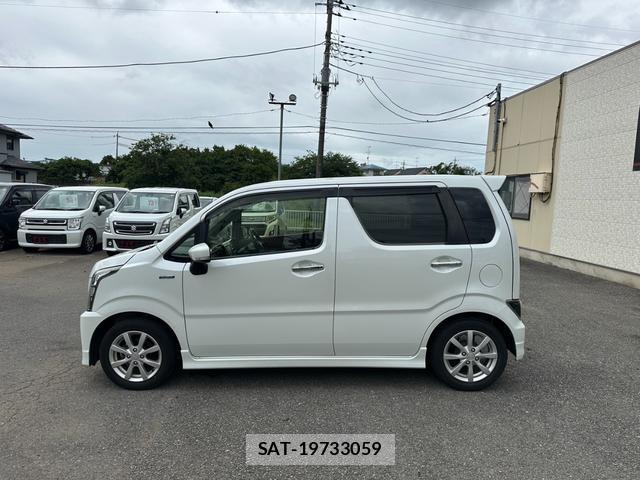 Suzuki WAGON R 2017-07 8224727-9