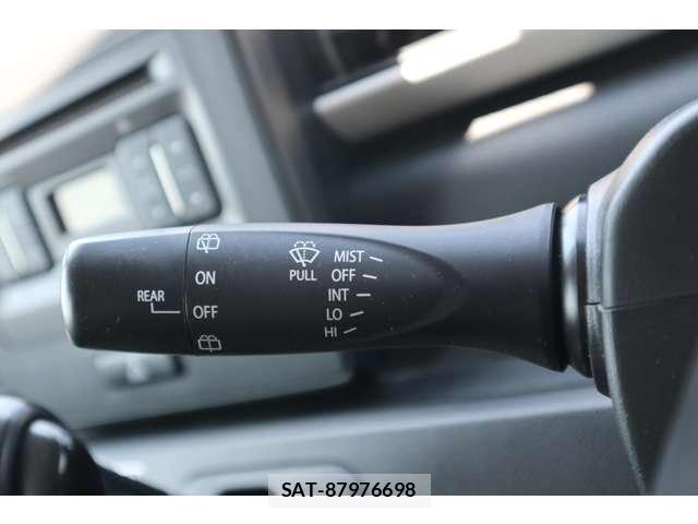 Suzuki WAGON R 2017-10 8216206-5