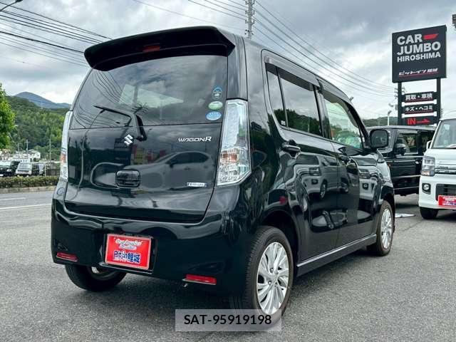 Suzuki WAGON R 2015-11 8218132-1