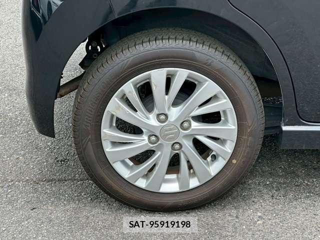 Suzuki WAGON R 2015-11 8218132-15