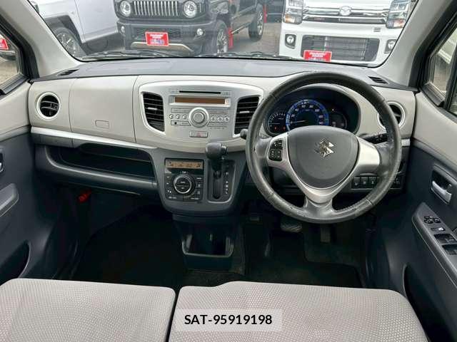 Suzuki WAGON R 2015-11 8218132-2