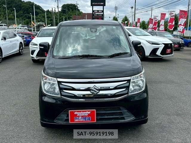 Suzuki WAGON R 2015-11 8218132-3