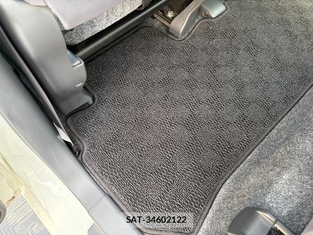 Suzuki WAGON R 2016-11 8218505-18