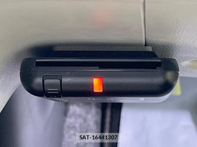 Suzuki WAGON R 2017-10 8219518-8