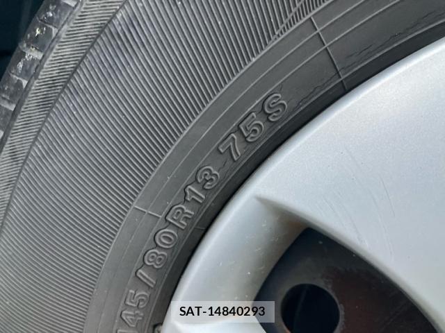 Suzuki WAGON R 2011-03 8219565-5